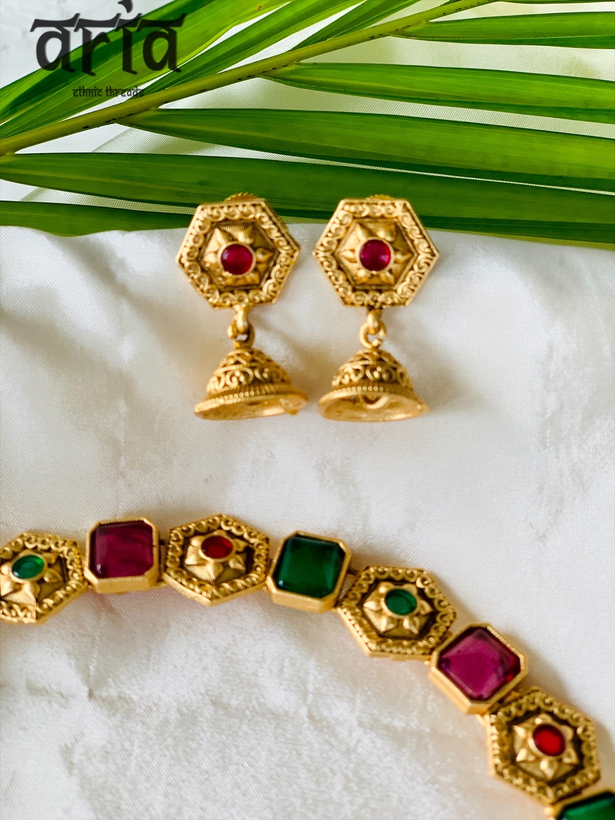 Antique Matt Gold Necklace Set with Precious Stones- Pink & Emerald