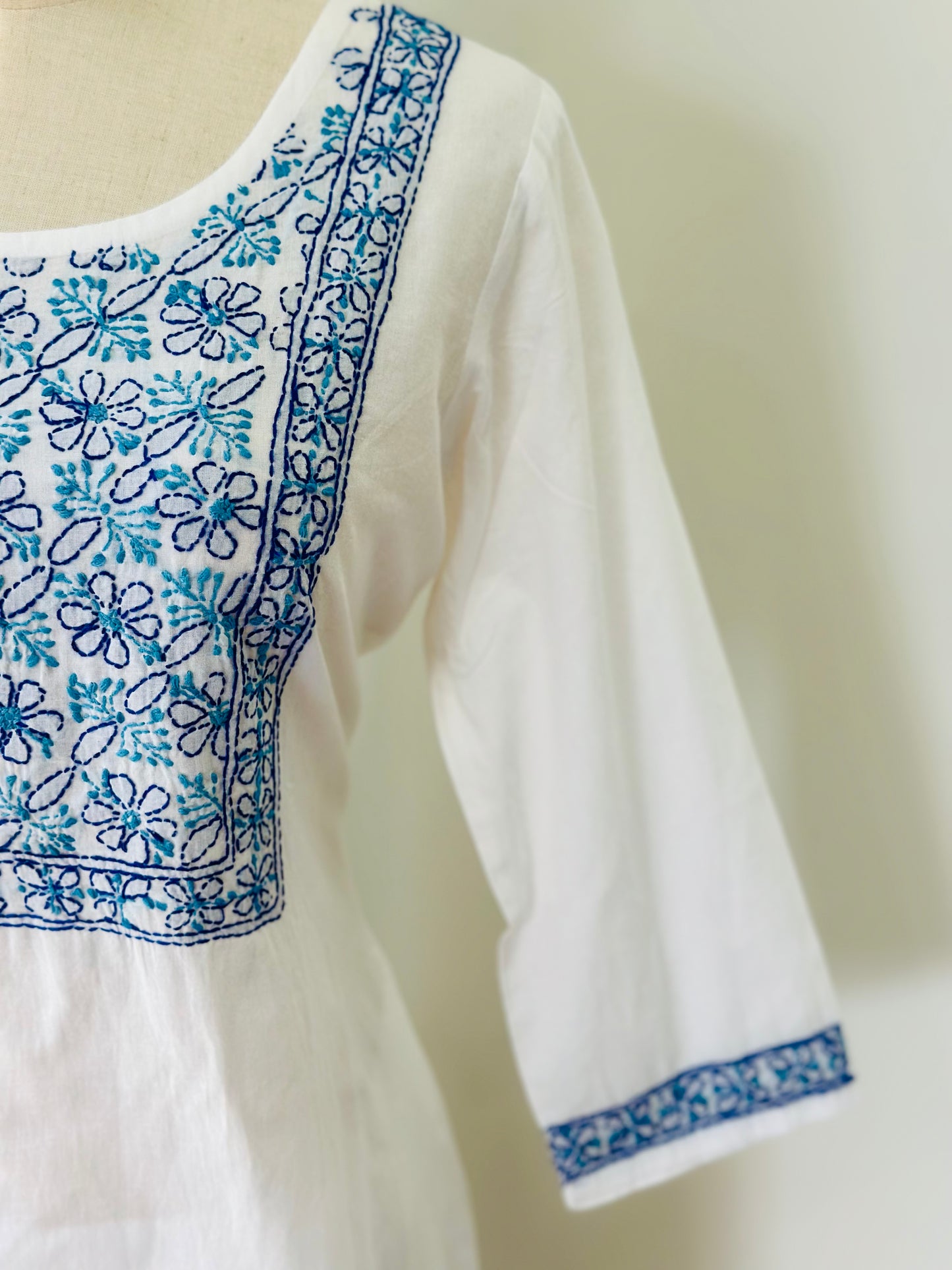 Chikankari Long Kurta In Cotton - White/ Blue
