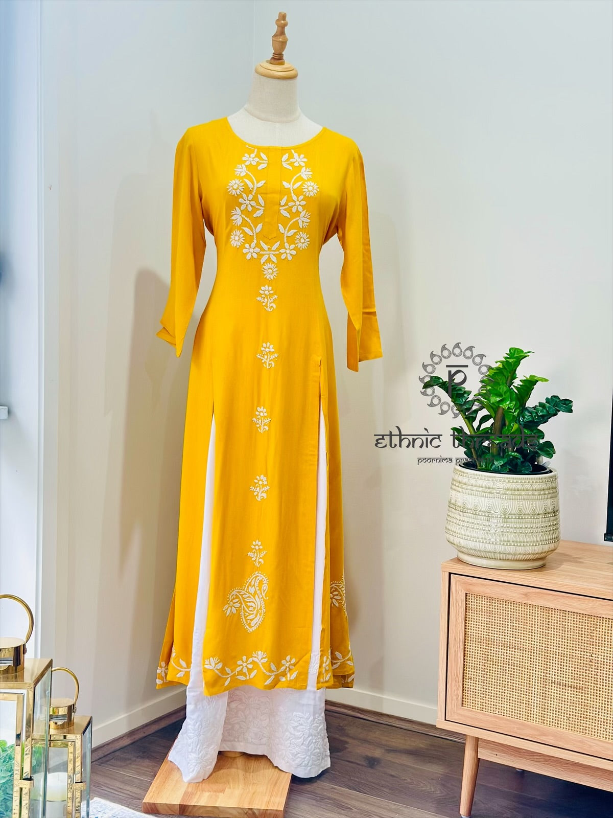 Chikankari Long Front Slit Kurta In Muslin - Mustard