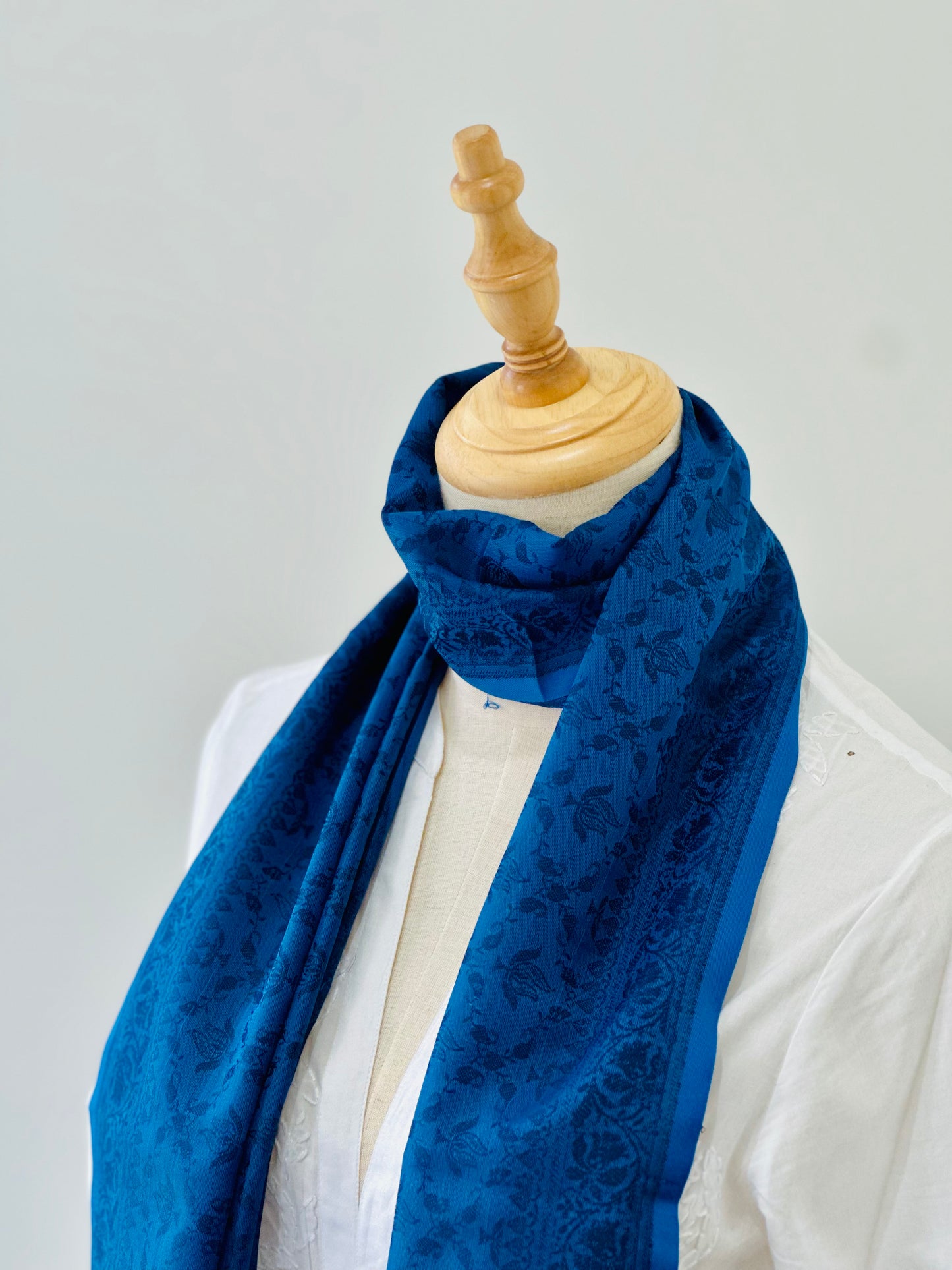 WOMEN'S STOLE / SCARF - DARK BLUE