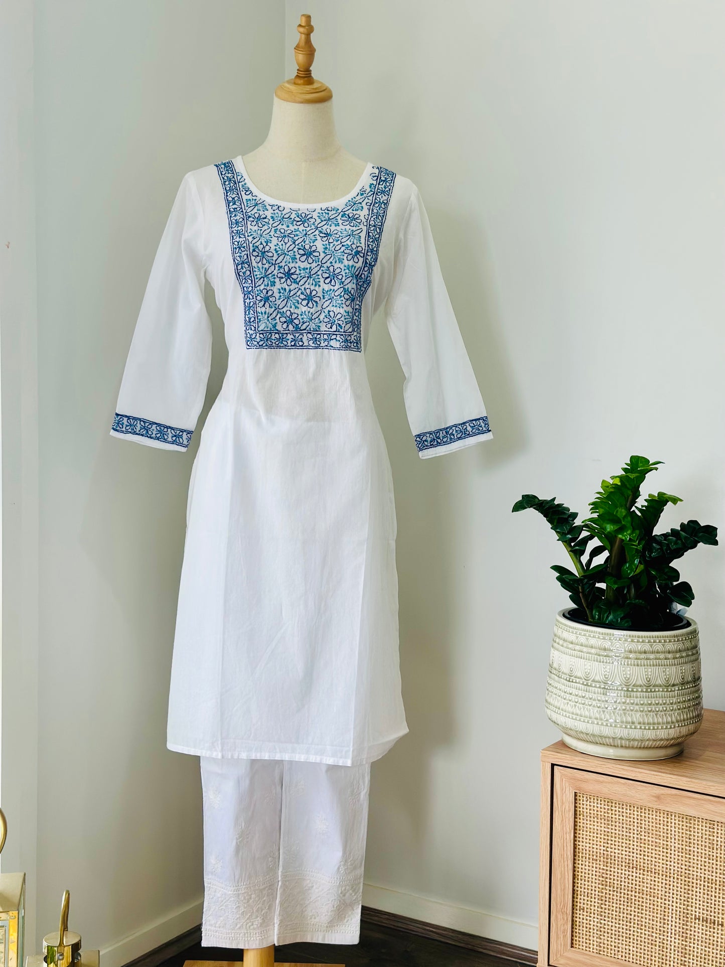 Chikankari Long Kurta In Cotton - White/ Blue