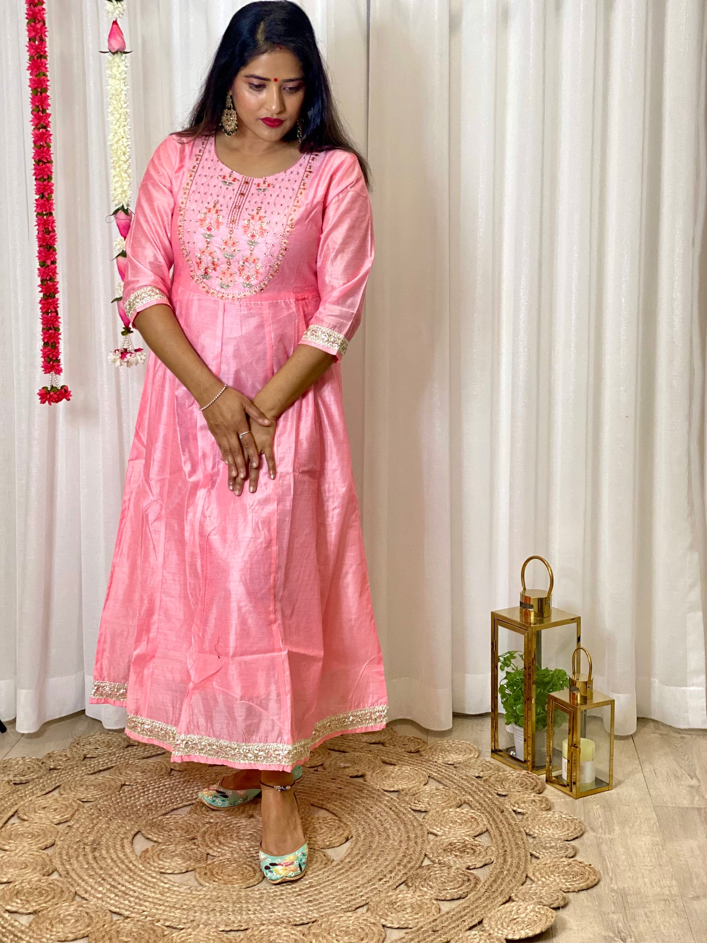 Pink Embriodery Chanderi Anarkai Kurta