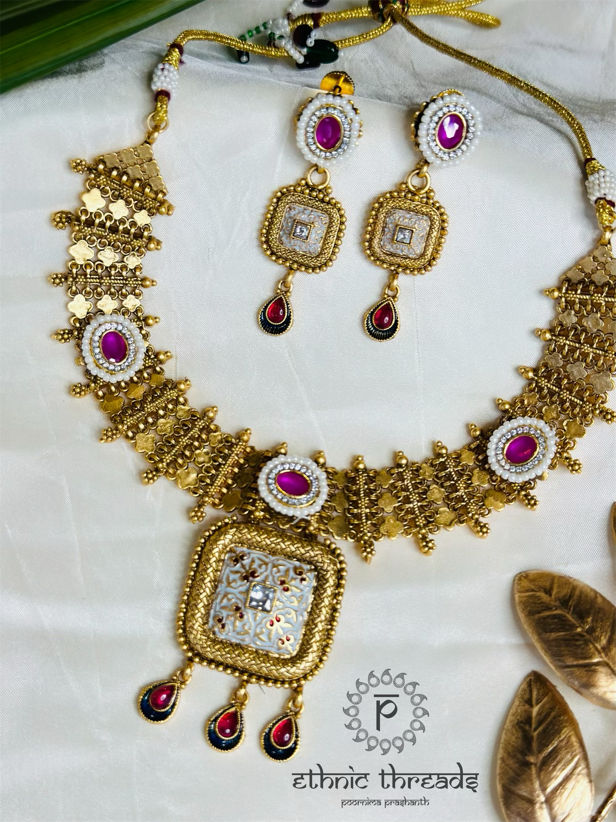 Antique Matt Gold Meenakari Necklace Set