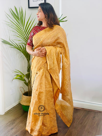 Crush Tissue Saree( Blouse not included)