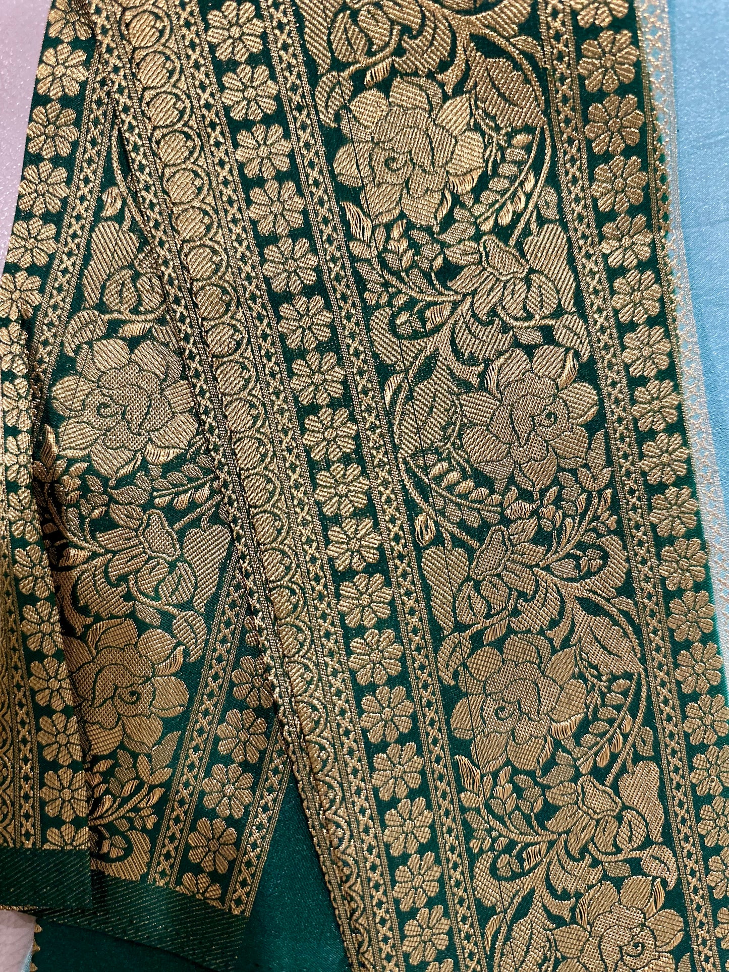 Georgette Banarsi Sarees with Zari Border