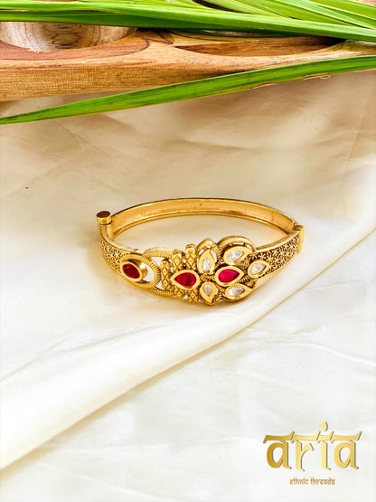 Antique Gold Kundan Bracelets - Openable