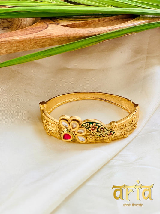 Antique Gold Kundan Bracelets - Openable