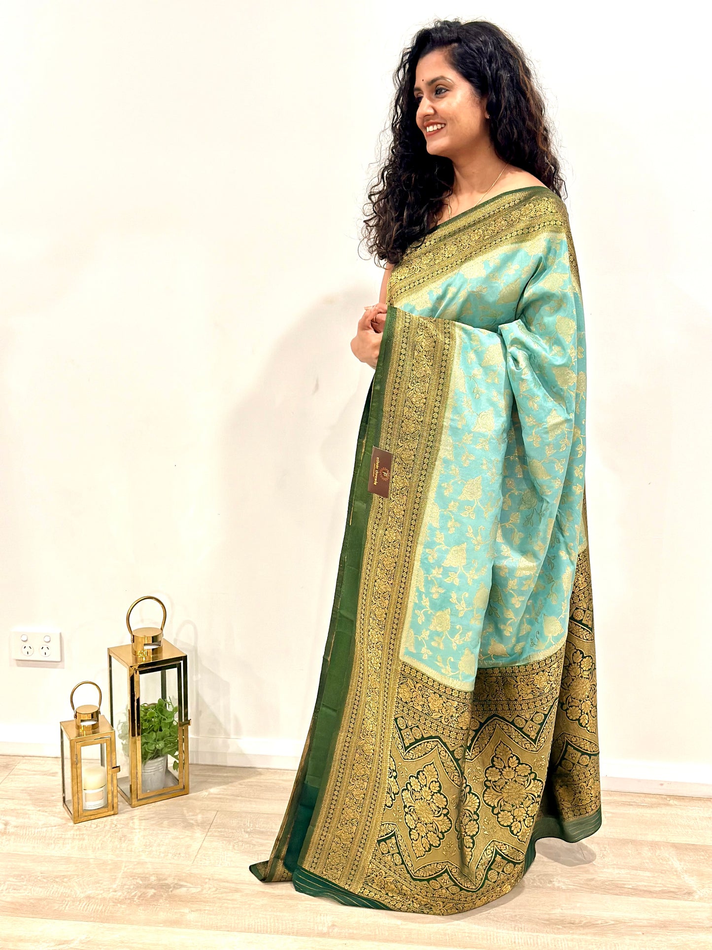 Georgette Banarsi Sarees with Zari Border