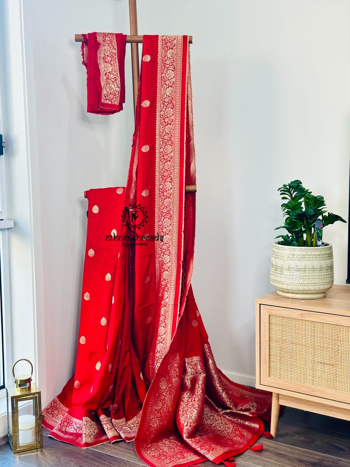 Banarasi Semi Silk Sarees with Antique Zari Border