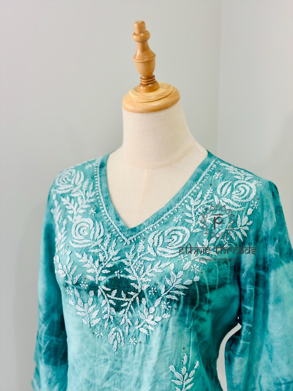 Chikankari Kurta In Tie-Dye Silk Cotton -Teal/Green