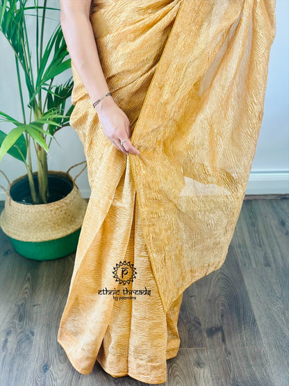 Crush Tissue Saree( Blouse not included)